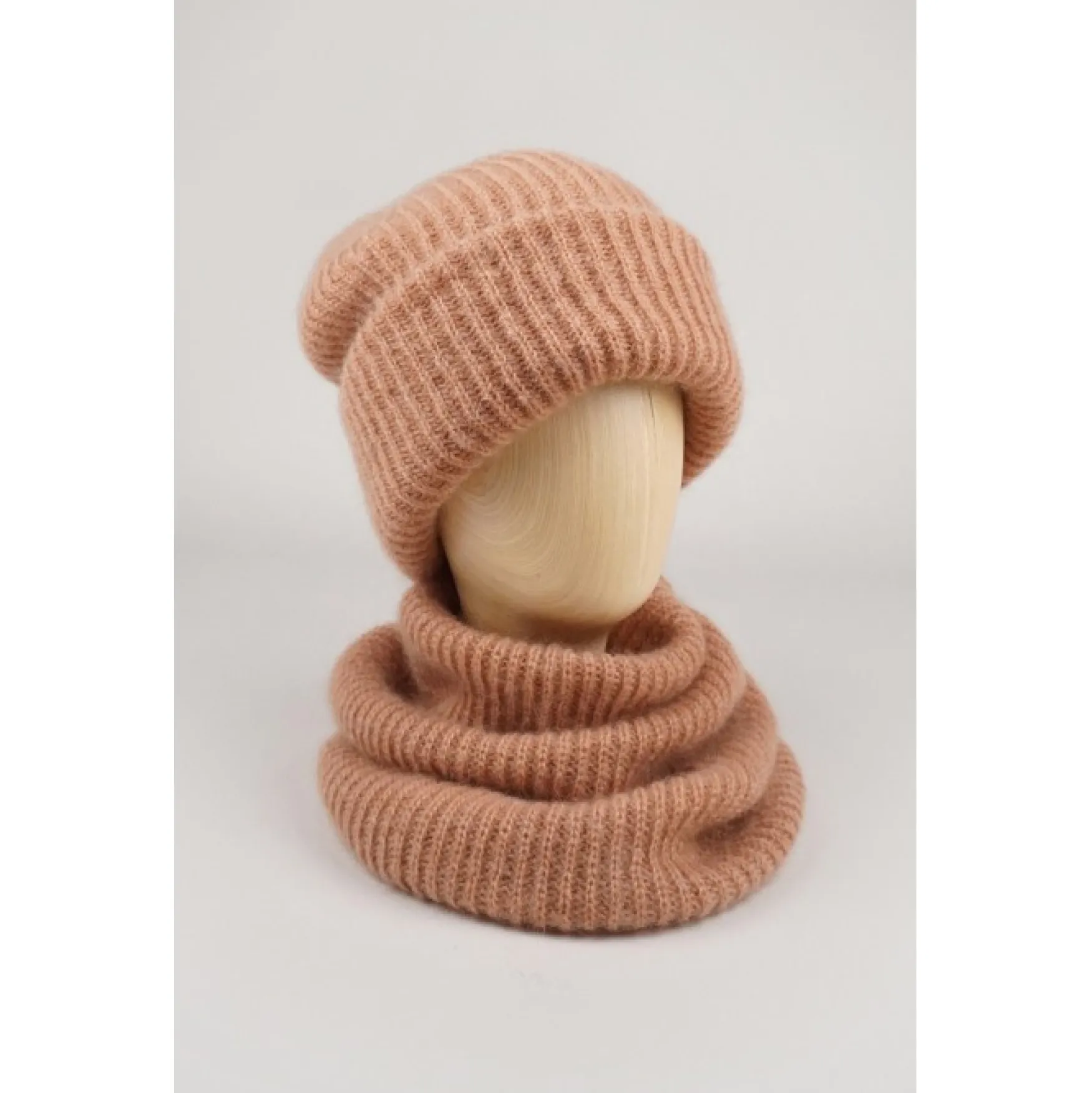 Hot Balmuir Adalyn tube collar, desert sand