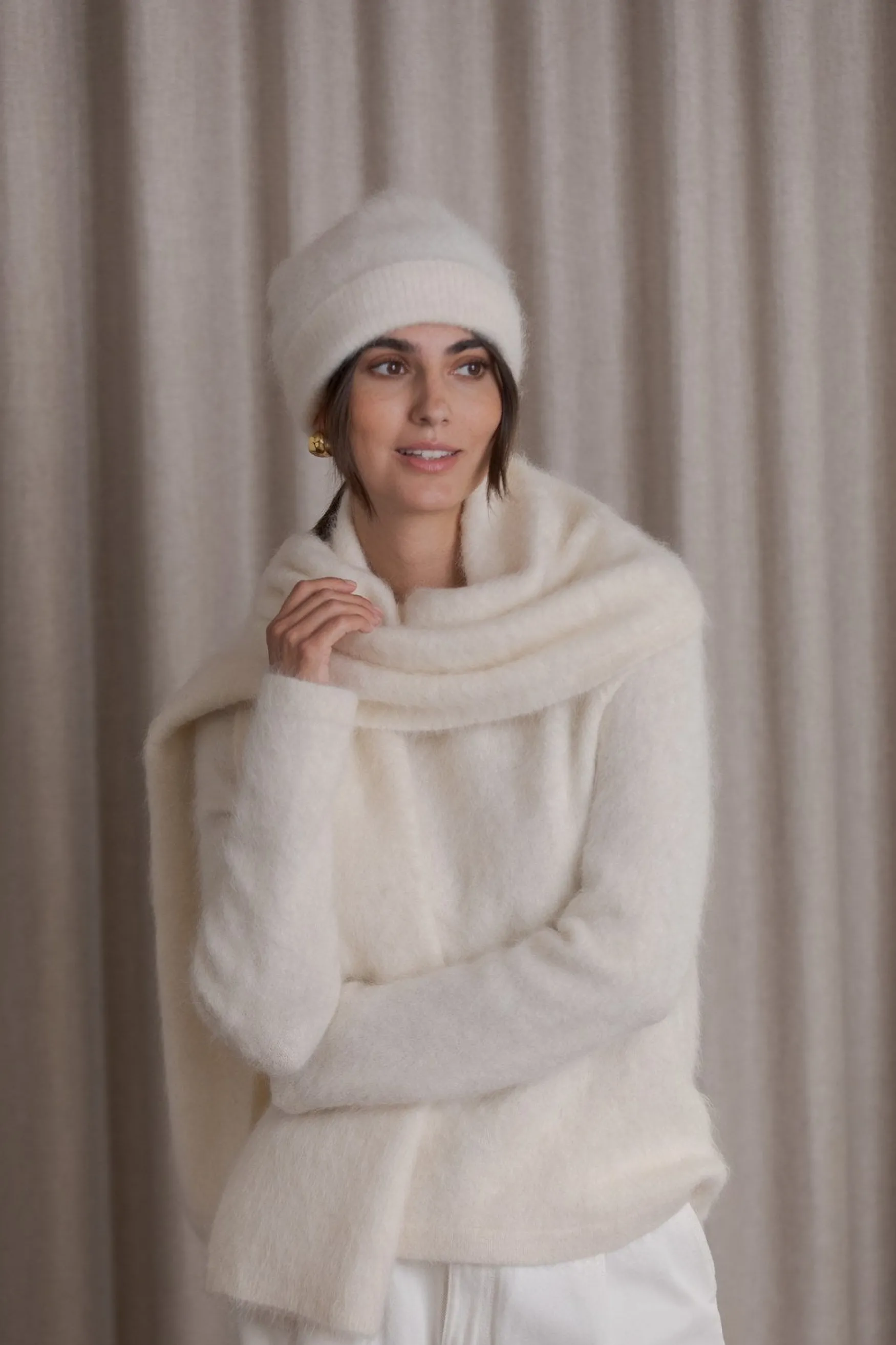 Sale Original Story Alina alpaca blend scarf, cream