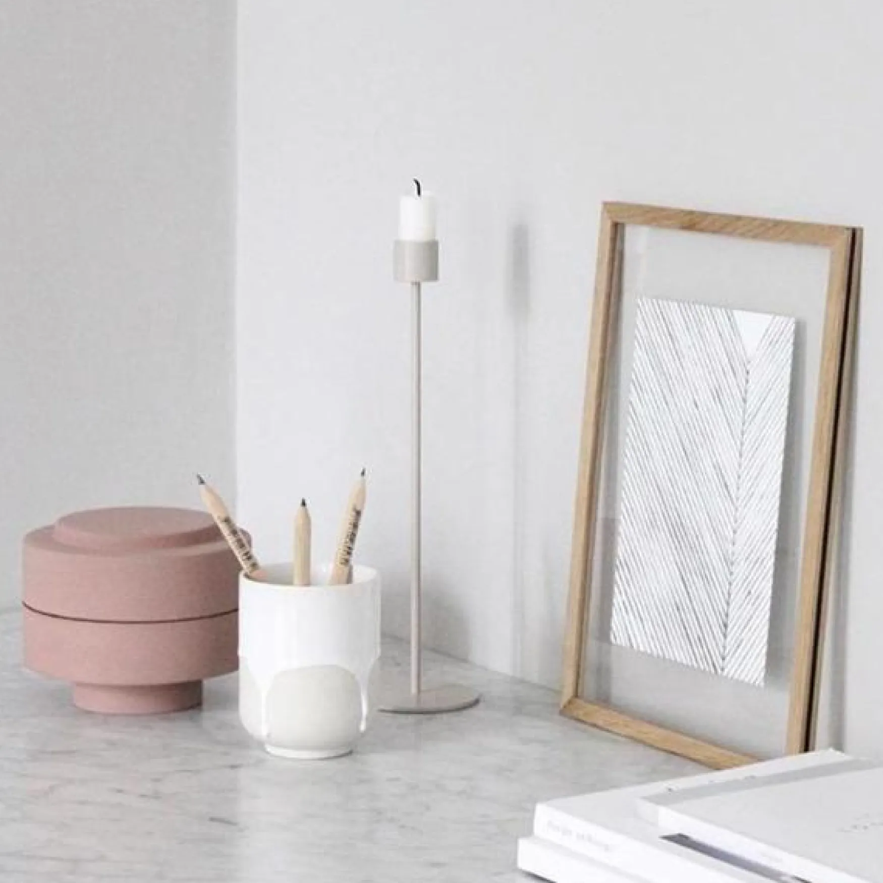 New Cooee Design Candlestick 29cm, sand