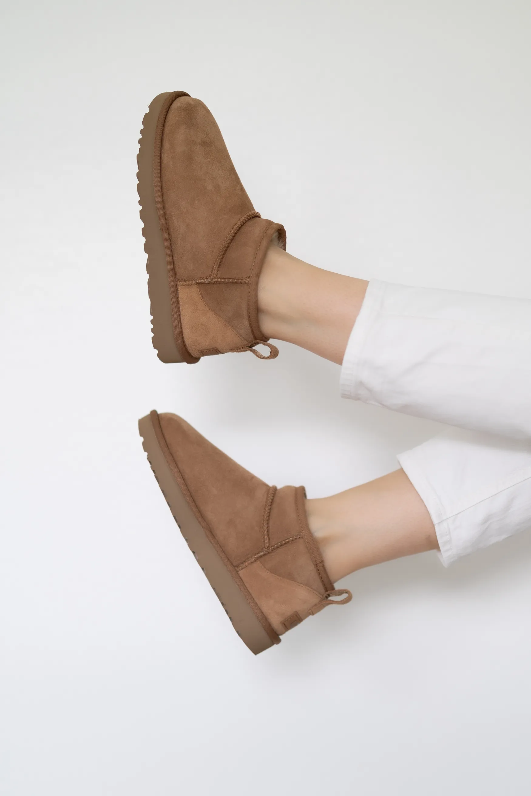 New UGG Classic ultra mini, chestnut