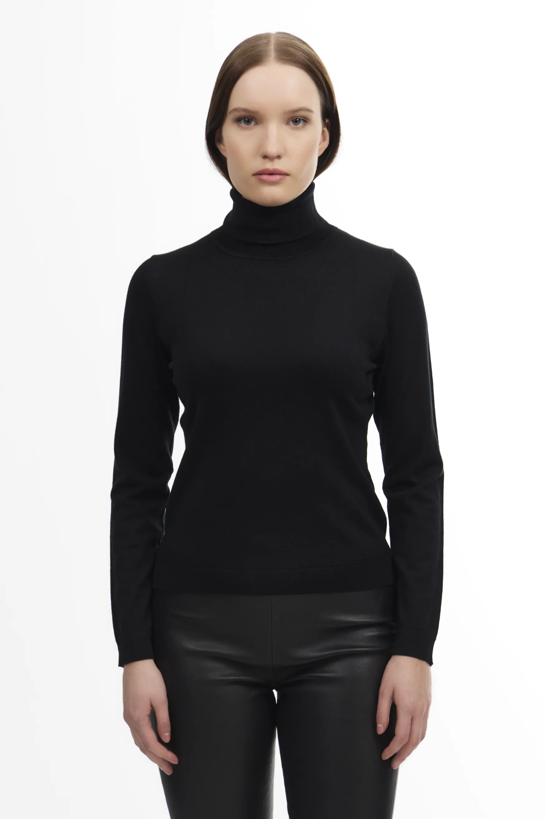 Fashion Balmuir Eva rollneck sweater, black