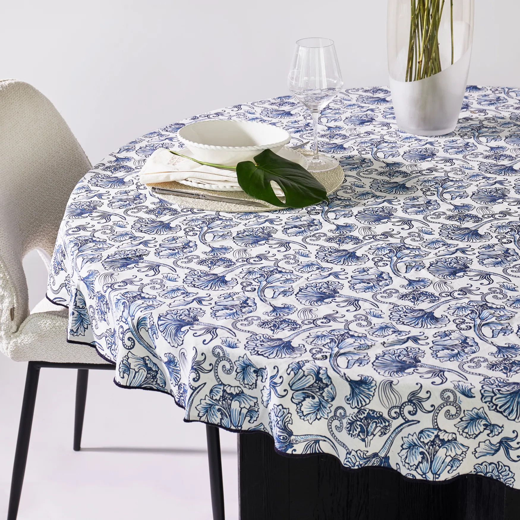Fashion Rivièra Maison Floral island table cloth dia 180