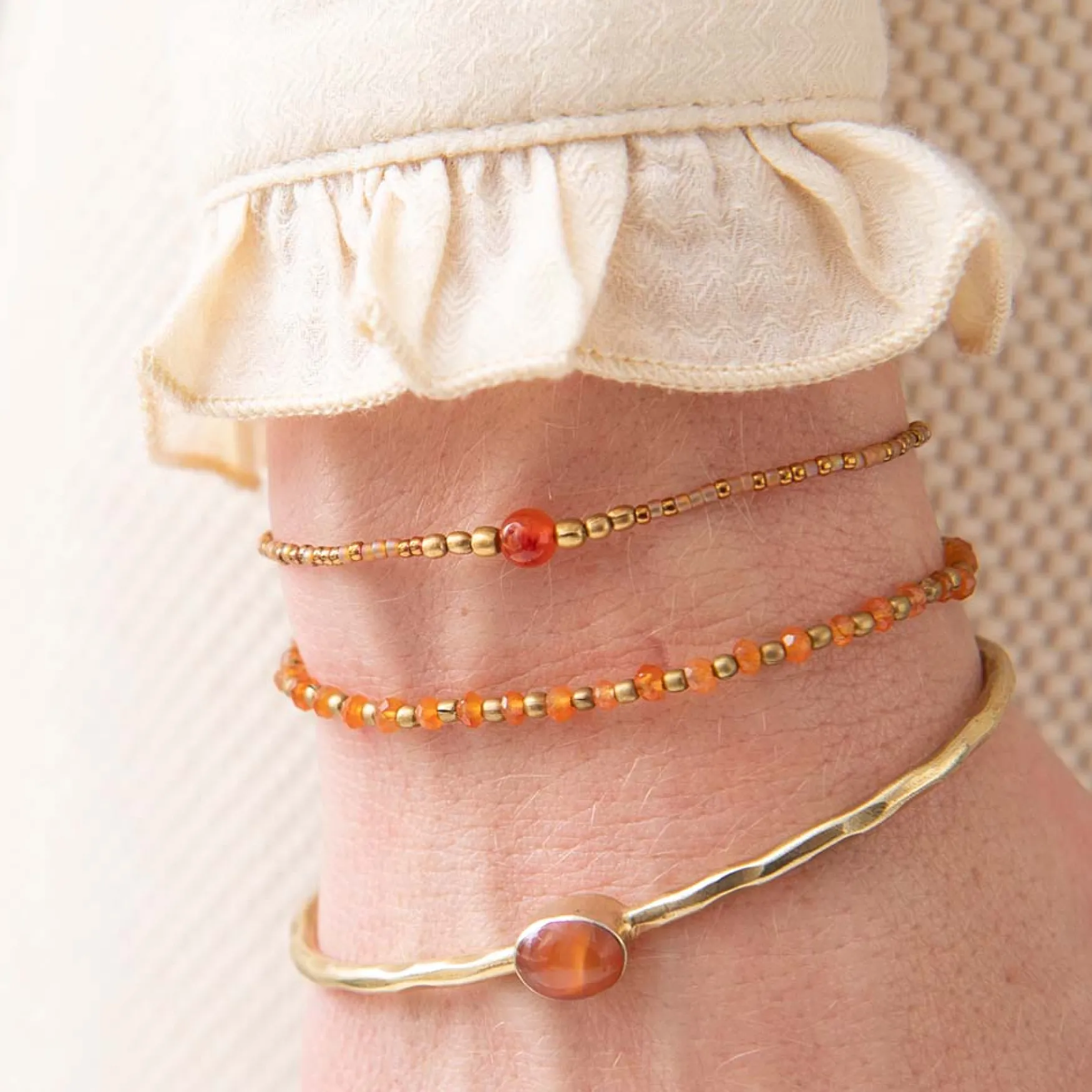 Online A Beautiful Story Iris carnelian gold bracelet