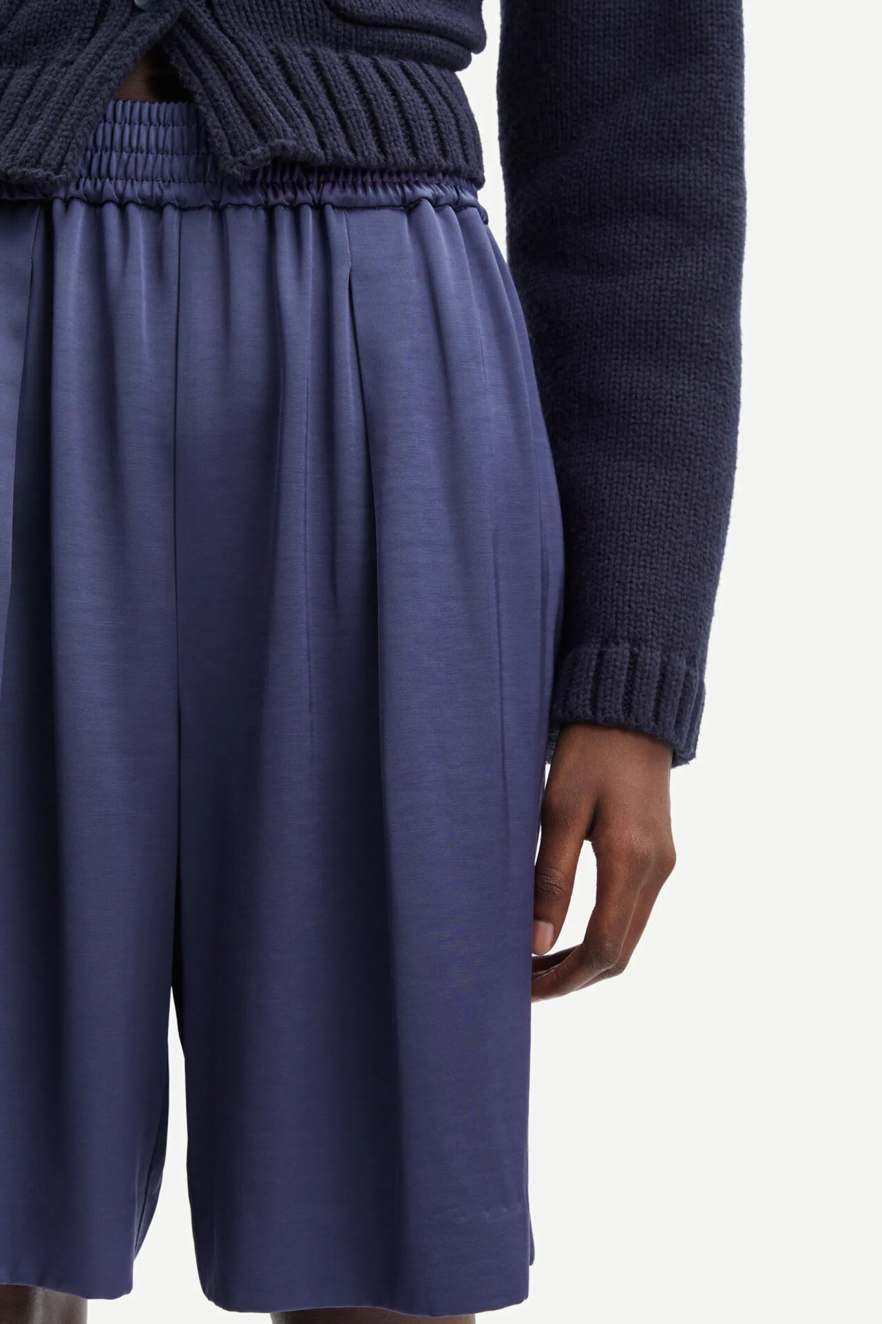 Outlet Samsøe & Samsøe Julia shorts, nightshadow blue