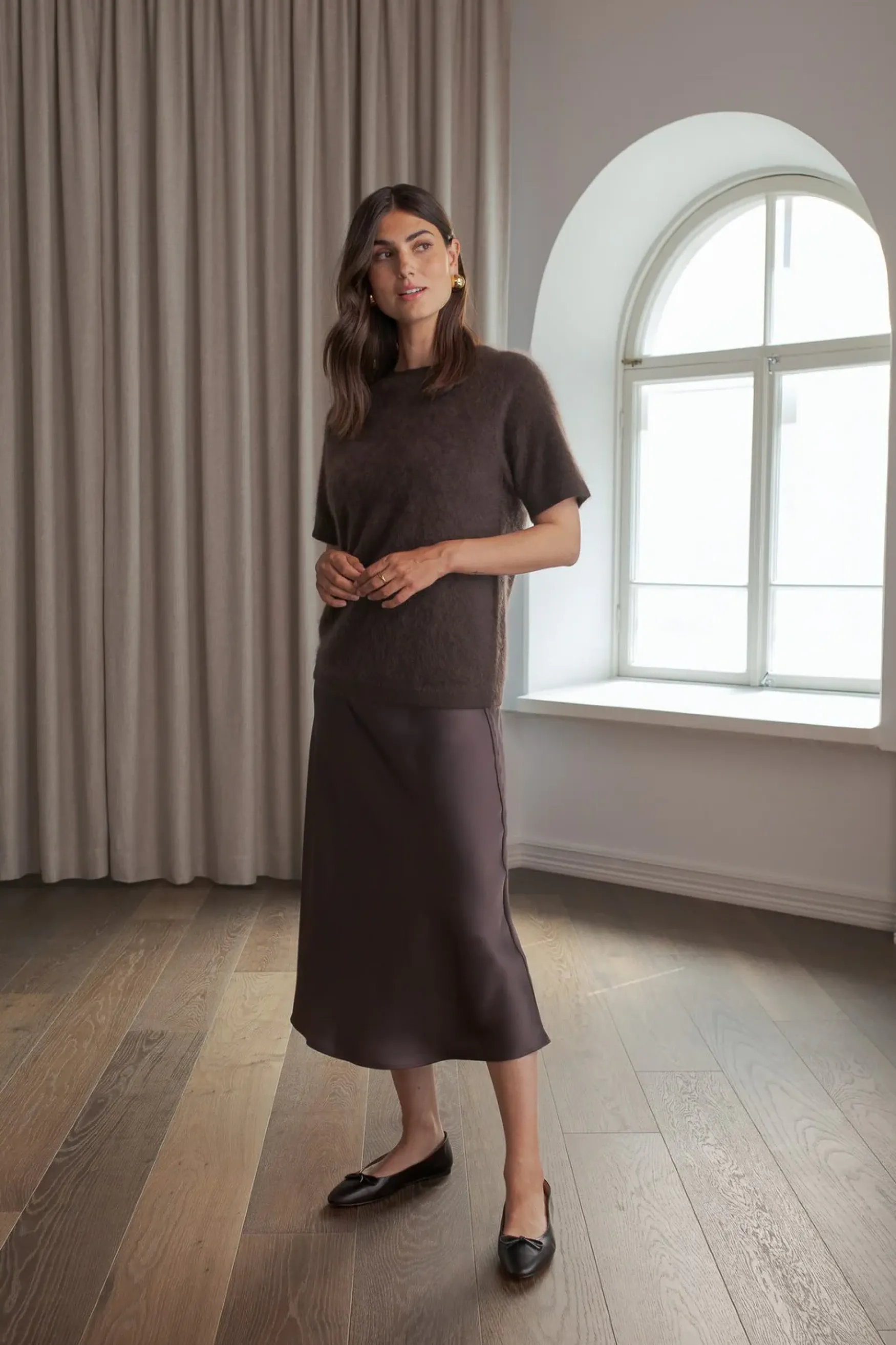 Sale Original Story Karlie short sleeve cashmere sweater, dark chocolate