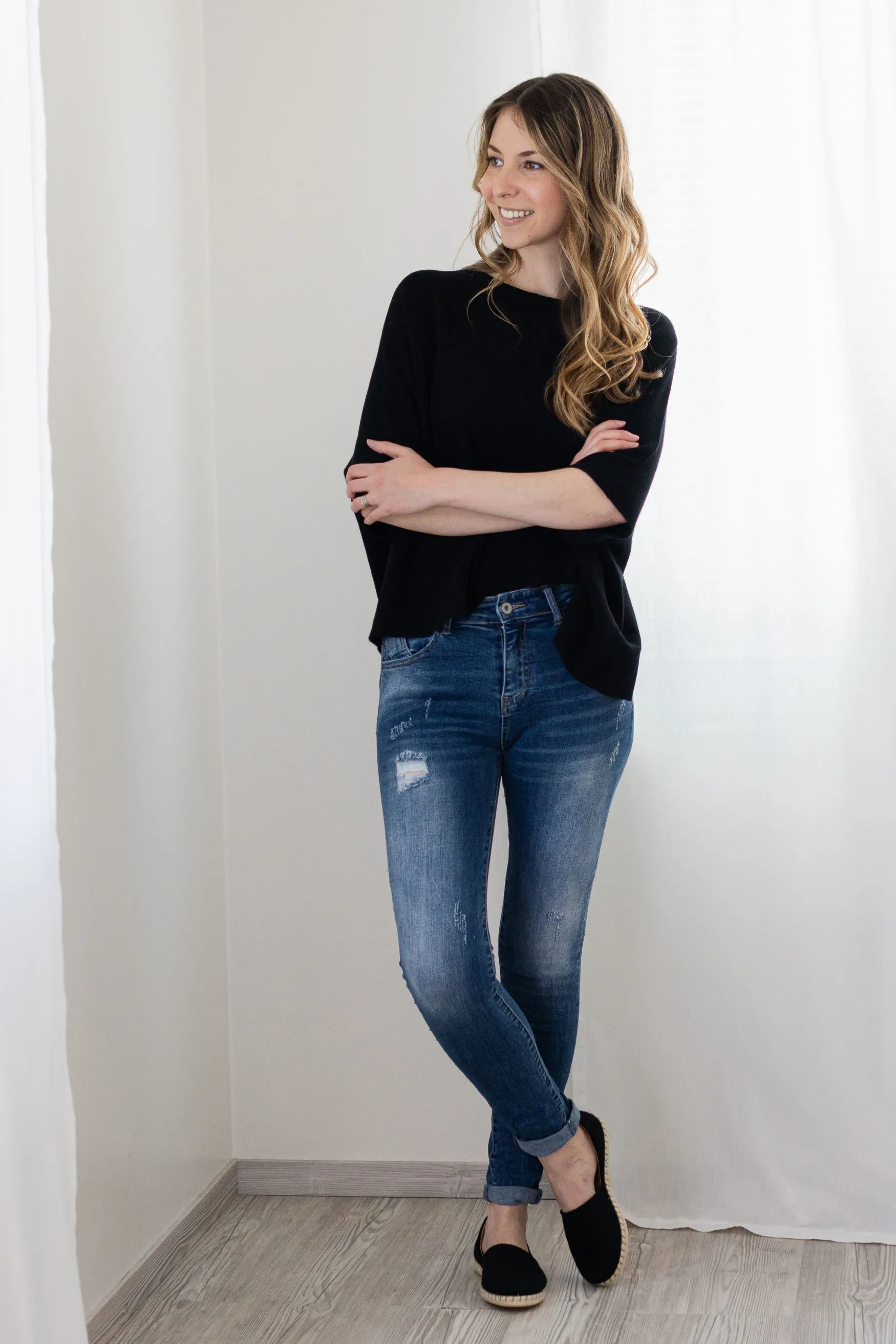 Best Piro Jeans , ripped