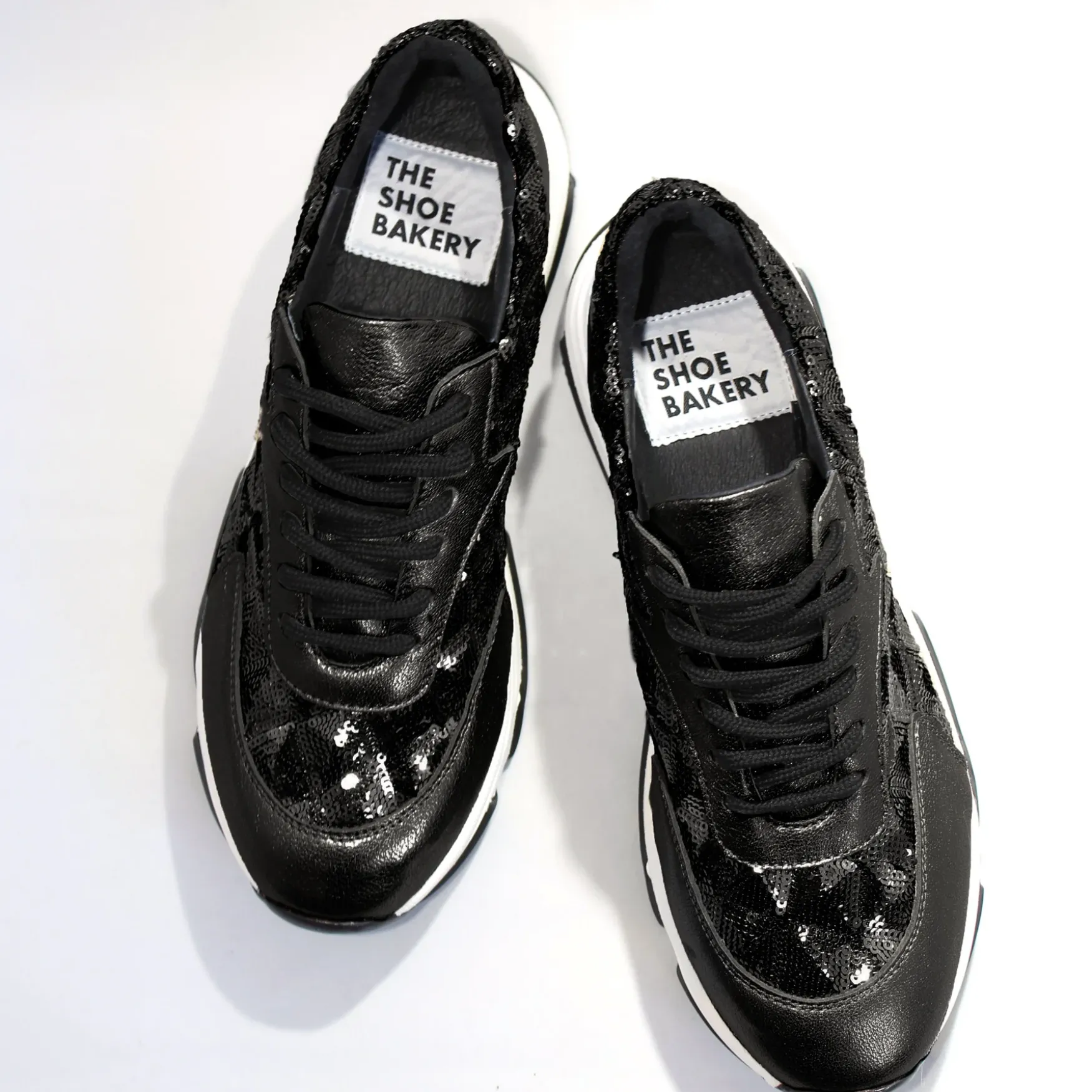 Hot The Shoe Bakery Poppy sneaker, black glitter
