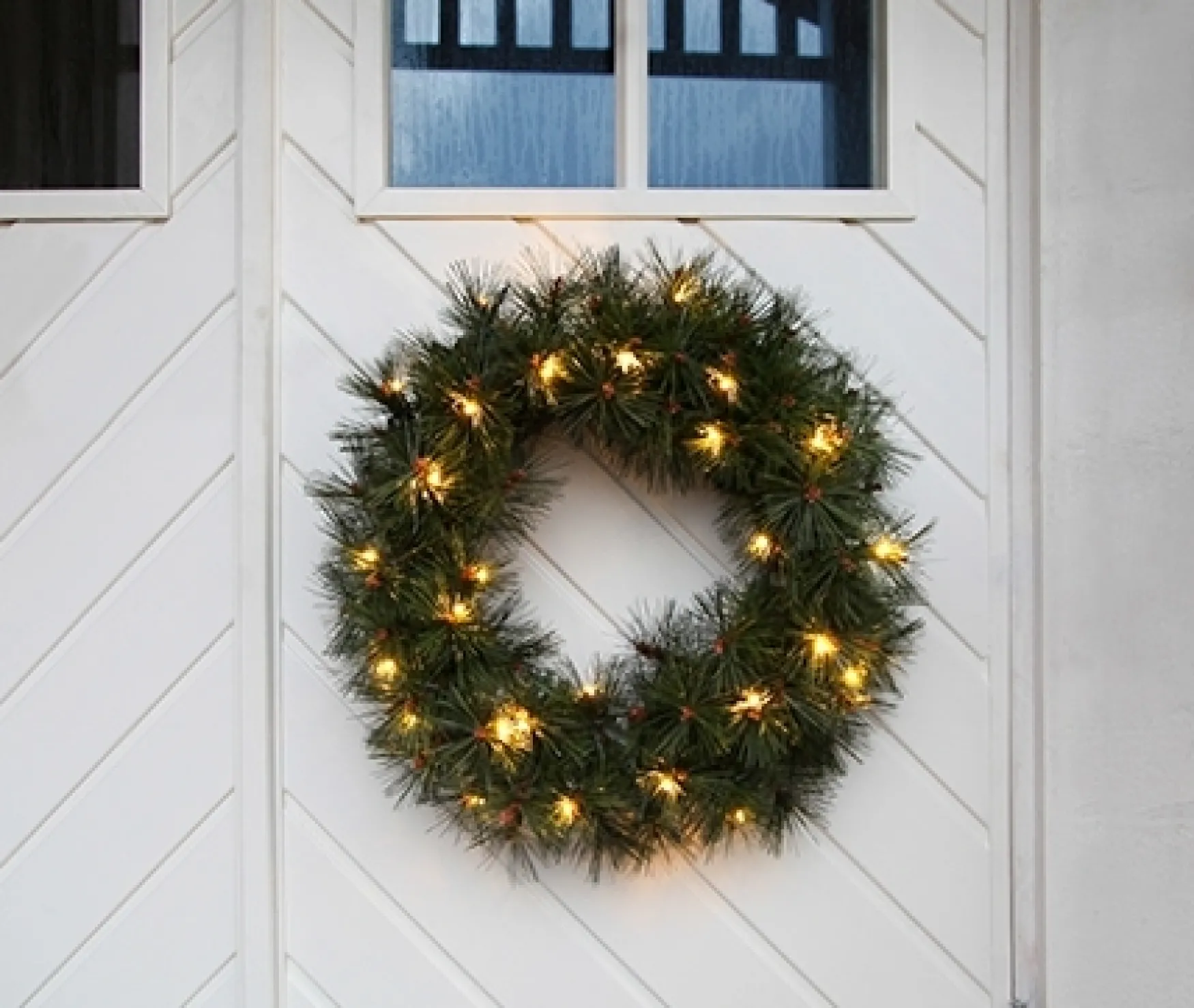 Outlet Star trading Russian pine -kranssi 50cm