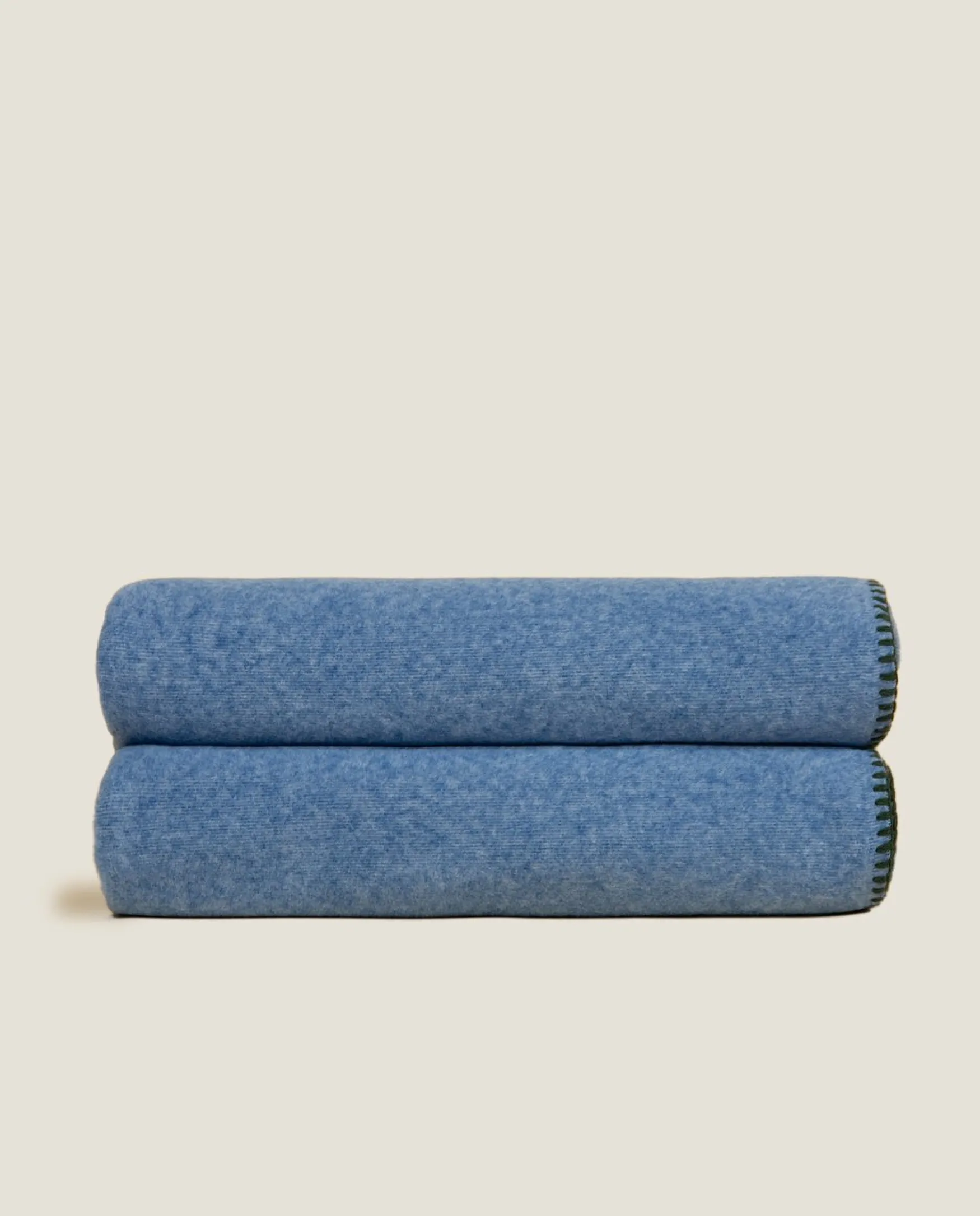 Best Frati Home Soft bamboo throw 160x200, denim